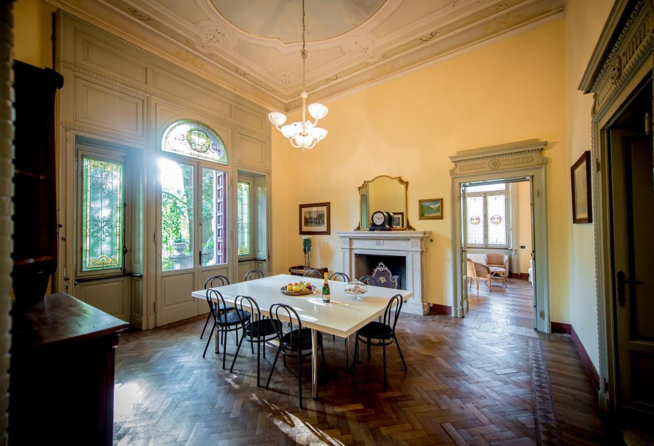 Villa Confalonieri Mandello del Lario Chambre photo